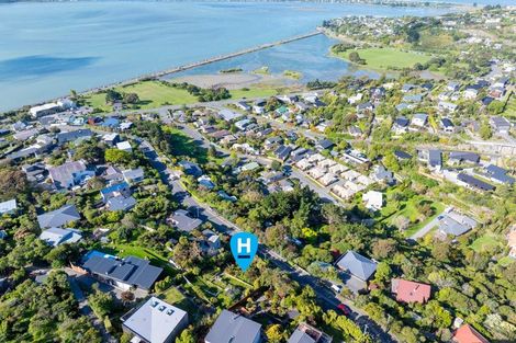 Photo of property in 66 Mount Pleasant Road, Mount Pleasant, Christchurch, 8081