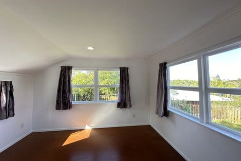 Photo of property in 61 Lake Road, Northcote, Auckland, 0627