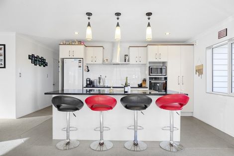 Photo of property in 11 Hua Place, Tuakau, 2121