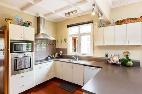 Photo of property in 163 West Street, Feilding, 4702