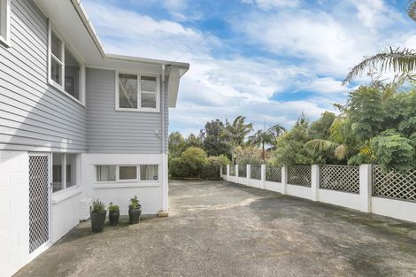 Photo of property in 1/16 Coronation Road, Glenfield, Auckland, 0627