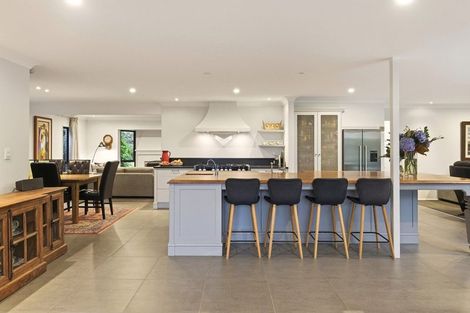 Photo of property in 43 Waikaraka Drive West, Te Puna, Tauranga, 3174