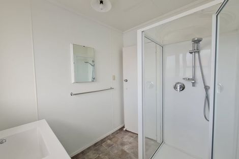 Photo of property in 136 Puriri Street, Castlecliff, Whanganui, 4501