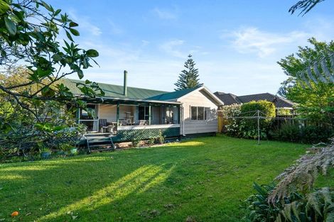 Photo of property in 2/114 Clevedon Road, Papakura, 2110