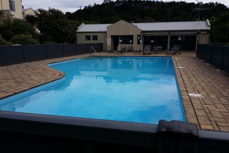 Photo of property in 25/8 Carolina Place, Albany, Auckland, 0632