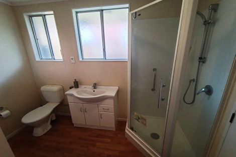 Photo of property in 2/45 Royal Street, Upper Hutt, 5018