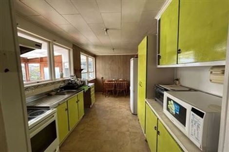 Photo of property in 118 Chichester Drive, Rosehill, Papakura, 2113