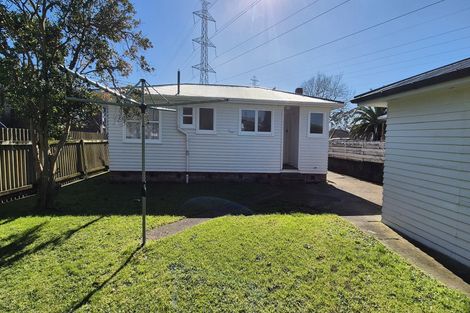 Photo of property in 44 Tiraumea Drive, Pakuranga, Auckland, 2010