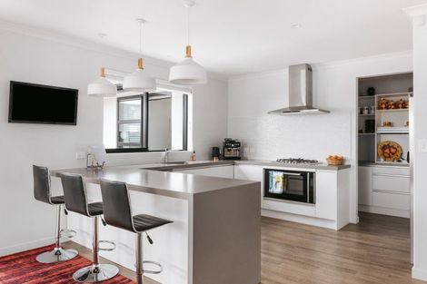 Photo of property in 15 Dayna Avenue, Ohauiti, Tauranga, 3112