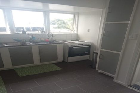 Photo of property in 15 Huia Street, Waiuku, 2123