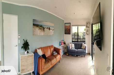 Photo of property in 7 Ruby Place, Orewa, 0931