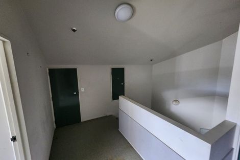 Photo of property in 10/15 Clearwater Cove, West Harbour, Auckland, 0618