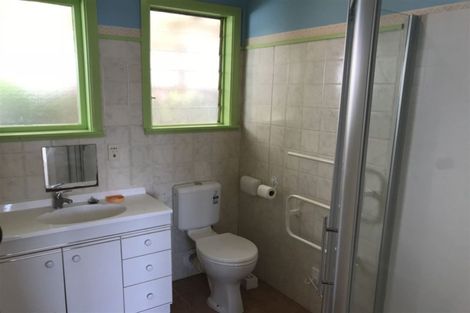 Photo of property in 33 Linwood Avenue, Forrest Hill, Auckland, 0620