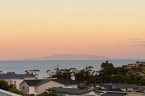 Photo of property in 22 Caldera Drive, Long Bay, Auckland, 0630