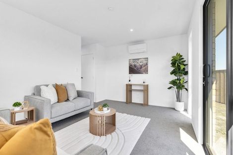 Photo of property in 37 Cunliffe Road, Redwood, Christchurch, 8051