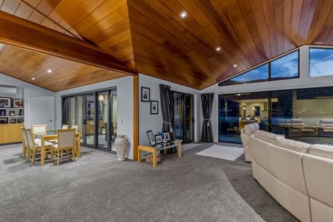 Photo of property in 20 Shoreline Road, Frankton, Queenstown, 9300