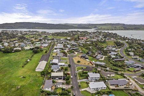 Photo of property in 6 Puka Place, Raglan, 3225