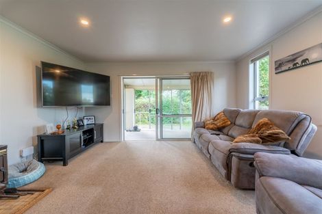 Photo of property in 73 Main North Road, Geraldine, 7930