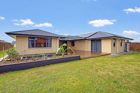 Photo of property in 27 Costello Drive, Ngatea, 3503