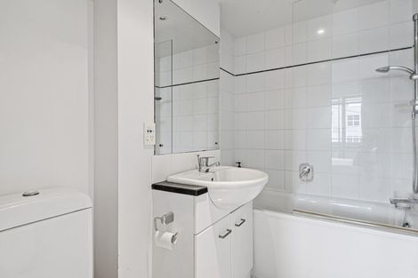 Photo of property in 1c/28 Stanwell Street, Parnell, Auckland, 1052