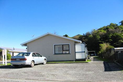 Photo of property in 16-28a Blackmore Street, Greymouth, 7805
