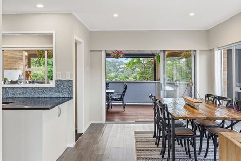 Photo of property in 12 Knox Road, Swanson, Auckland, 0612