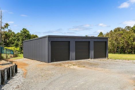 Photo of property in 395 Apotu Road, Kauri, Kamo, 0185