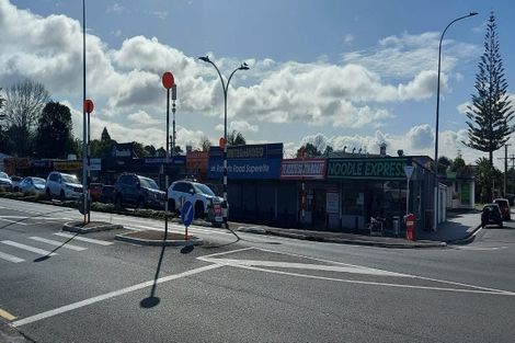 Photo of property in 1/130 Te Atatu Road, Te Atatu South, Auckland, 0610