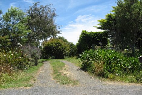 Photo of property in 64 Boyd Road, Clarks Beach, 2679