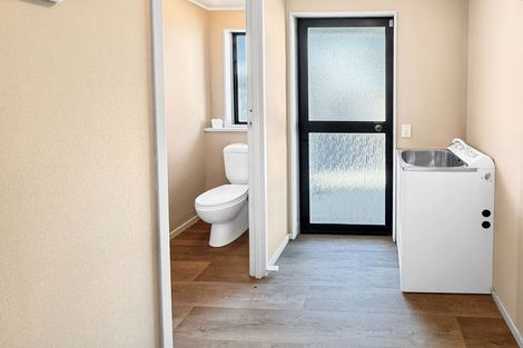 Photo of property in 20 Tiller Close, Kelvin Grove, Palmerston North, 4414