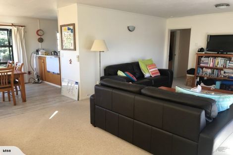 Photo of property in 36 Arnold Grove, Paraparaumu Beach, Paraparaumu, 5032