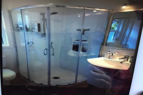 Photo of property in 1/20 Kauri Road, Birkenhead, Auckland, 0626