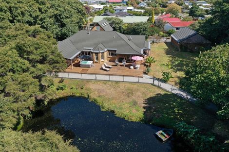 Photo of property in 60 Langdale Avenue, Paraparaumu, 5032