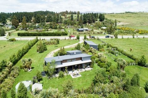 Photo of property in 94 Newcastle Road, Hawea Flat, Wanaka, 9382