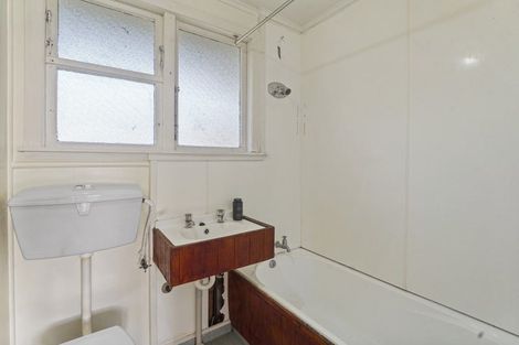 Photo of property in 20 Henton Street, Te Aroha, 3320