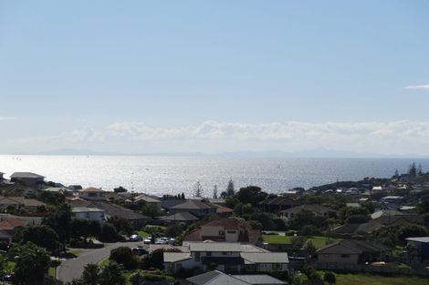 Photo of property in 10 Gulf Harbour Drive, Gulf Harbour, Whangaparaoa, 0930
