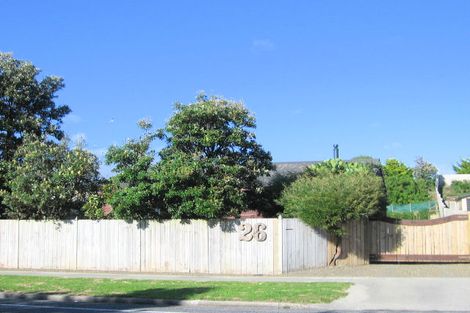 Photo of property in 26 Rutherford Drive, Waikanae Beach, Waikanae, 5036