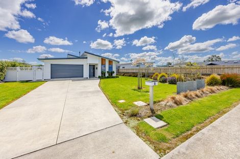 Photo of property in 8 White Road, Otane, 4202