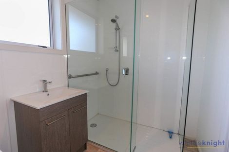 Photo of property in 2/45 Lyndon Street, Riccarton, Christchurch, 8041