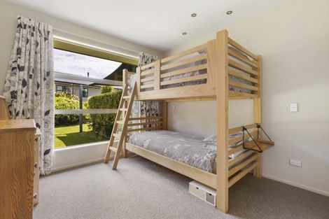 Photo of property in 26 Hardie Place, Albert Town, Wanaka, 9305