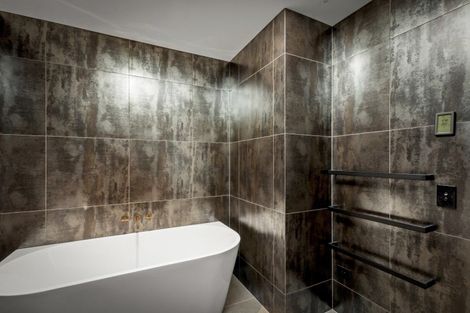 Photo of property in 513 Peninsula Road, Kelvin Heights, Queenstown, 9300