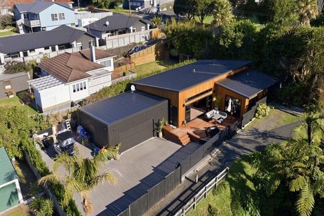 Photo of property in 17 Lawry Street, Blagdon, New Plymouth, 4310