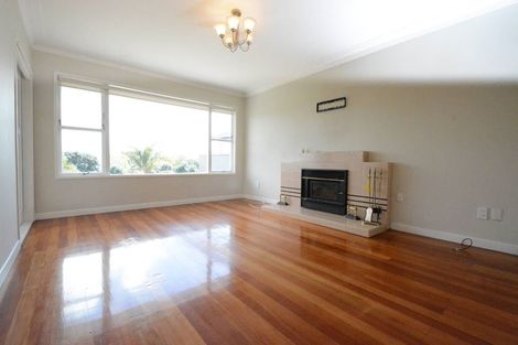 Photo of property in 203 Pakuranga Road, Pakuranga, Auckland, 2010