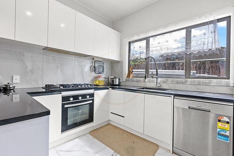 Photo of property in 127 Mangere Road, Otahuhu, Auckland, 1062