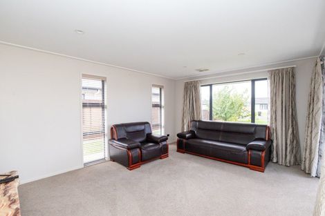 Photo of property in 27 Costello Drive, Ngatea, 3503