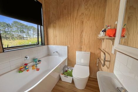 Photo of property in 12/12a Forest Road, Waitarere Beach, Levin, 5510