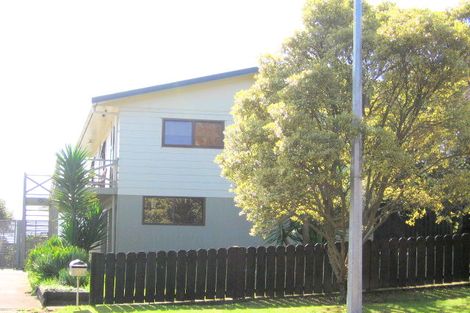 Photo of property in 10 Rotoma Rise, Clover Park, Auckland, 2019