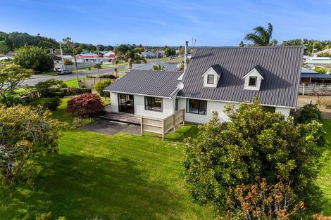 Photo of property in 59 Blake Street, Waitara, 4320