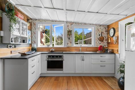 Photo of property in 6 Linley Crescent, Te Kopuru, 0391