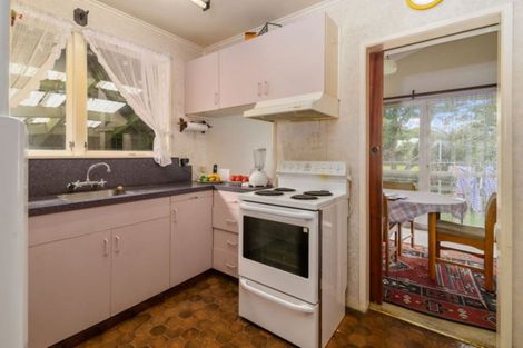 Photo of property in 3 Russell Crescent, Western Heights, Rotorua, 3015